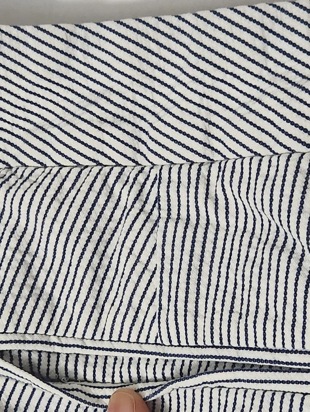J.Crew City Fit Shorts Navy White Pinstripe Cotton Size 8 Coastal Preppy